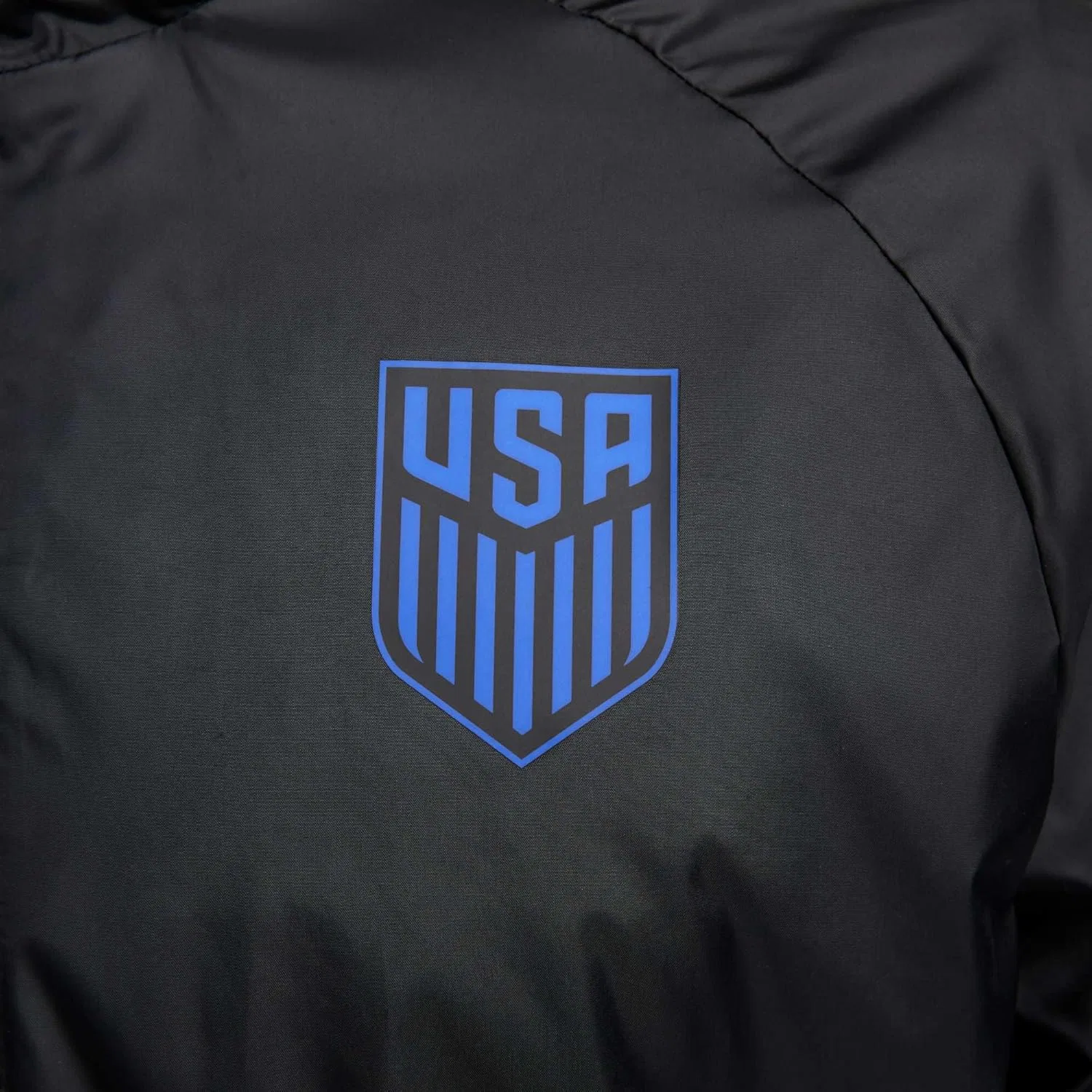 Мужская футбольная куртка Nike USA Repel Academy AWF — фото 4