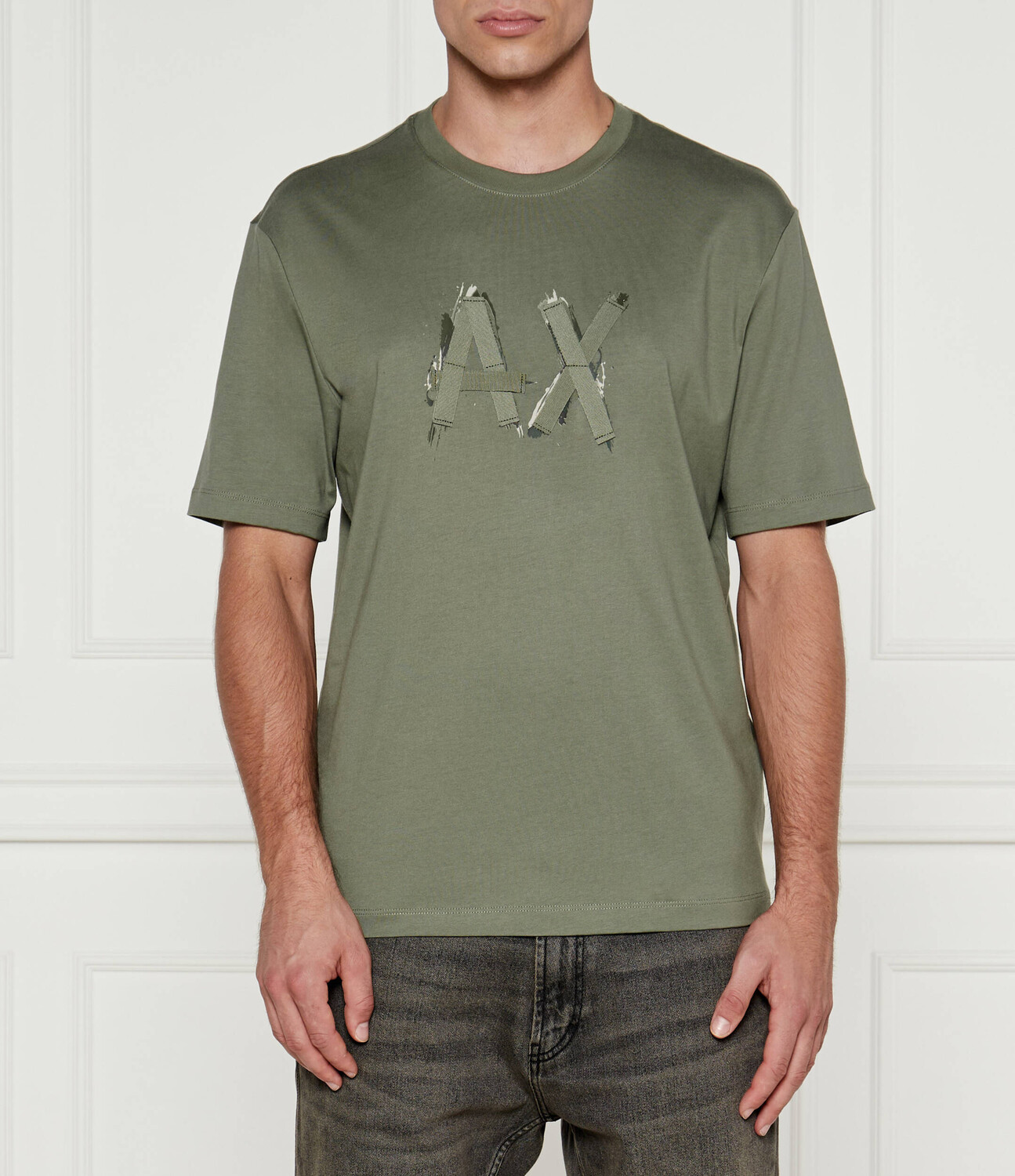 

Футболка Armani Exchange Regular Fit, оливково-зеленый