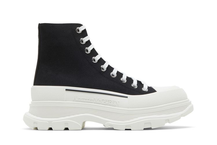 

Ботинки Alexander McQueen Tread Slick Boots 'Black White', черный