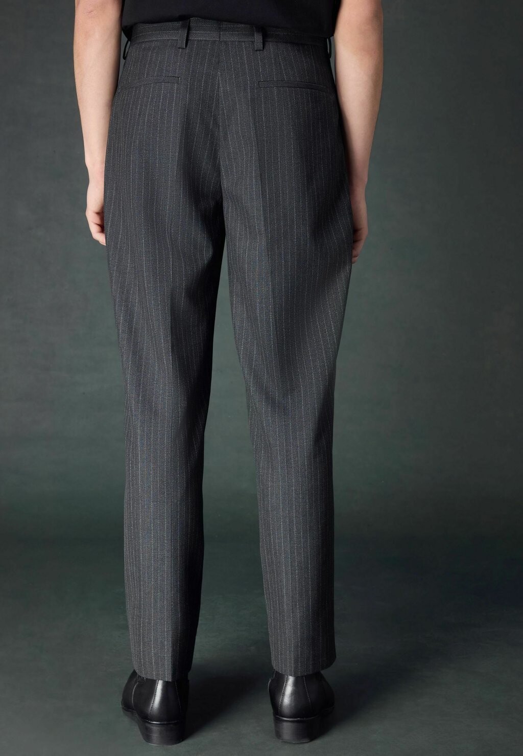 

Чиносы STRIPE-REGULAR FIT Next, серый