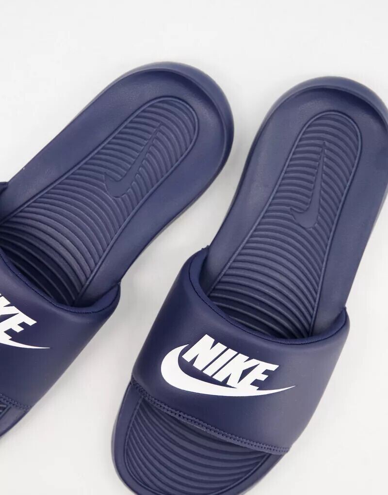 

Темно-синие сандалии Nike Victori One, Серый, Темно-синие сандалии Nike Victori One