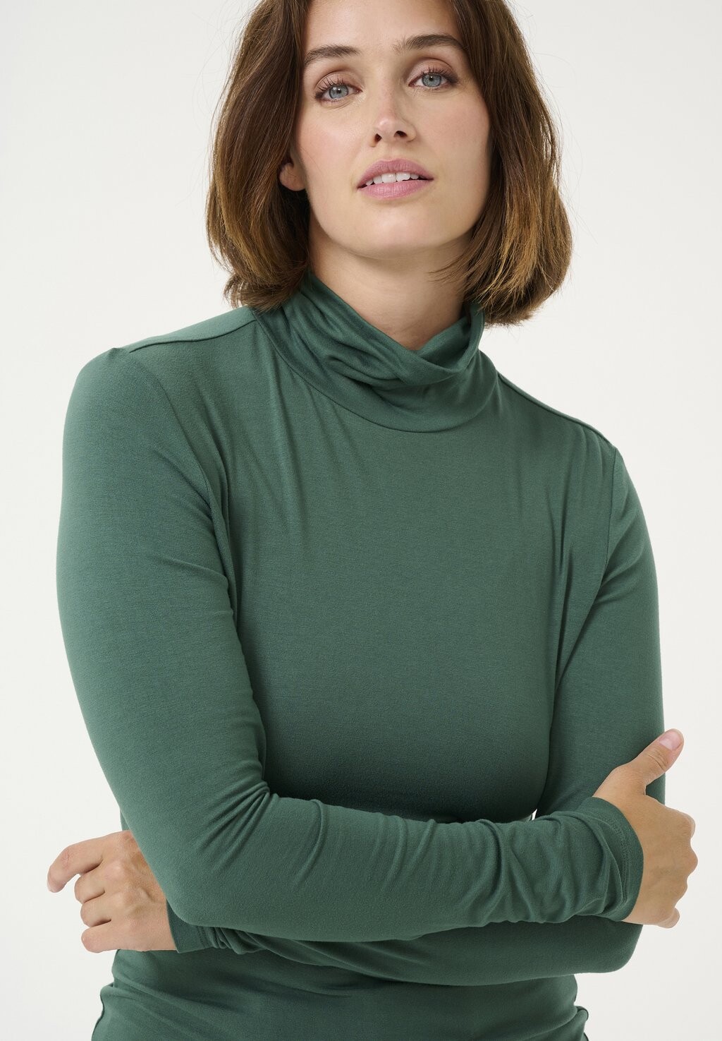 

Топ с длинными рукавами YOKO ROLLNECK Kaffe, зеленый