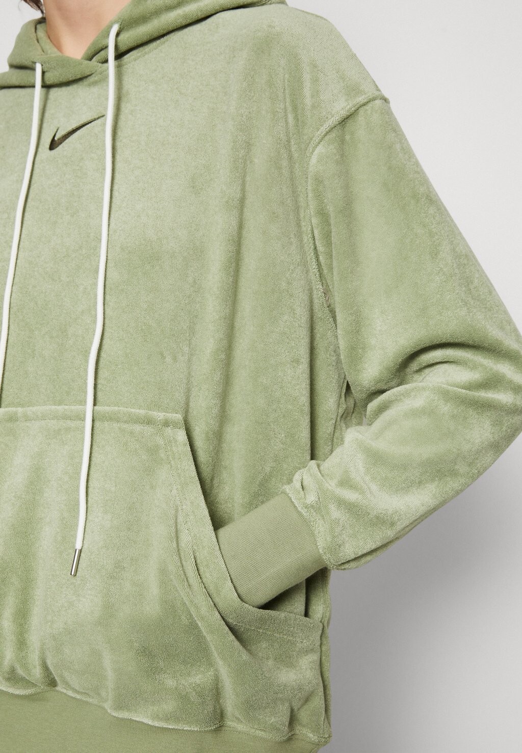 Свитер Hoodie Nike, масляно-зелёный/карго хаки — фото 4