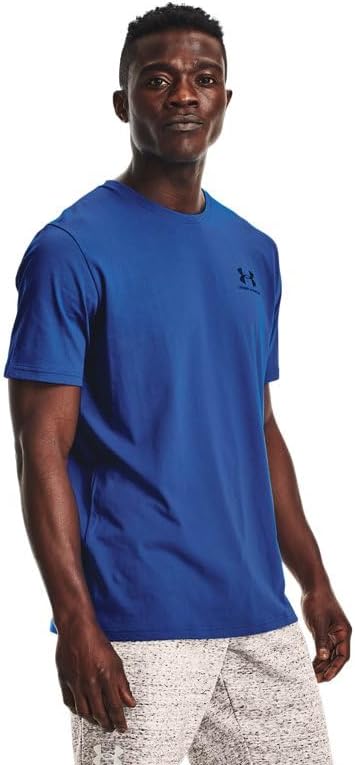 

Мужская спортивная футболка Under Armour с коротким рукавом на левую грудь, Tech Blue/Black, Черный, Мужская спортивная футболка Under Armour с коротким рукавом на левую грудь, Tech Blue/Black