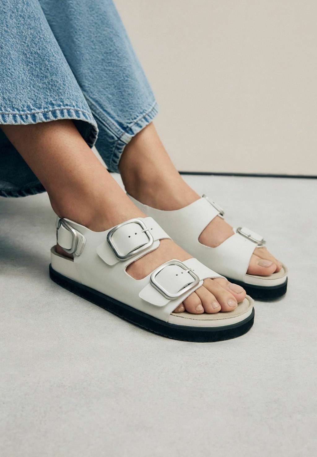 Босоножки на платформе REGULAR FIT Next, белый — фото 4