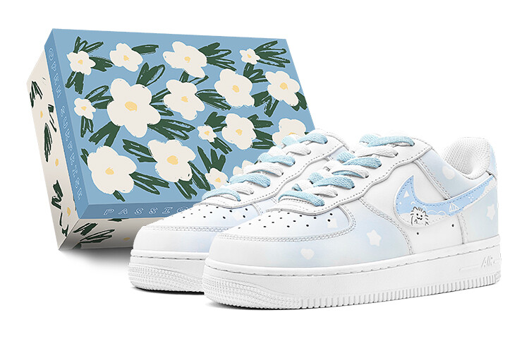 

Женские кроссовки для скейтбординга Nike Air Force 1, Light Blue