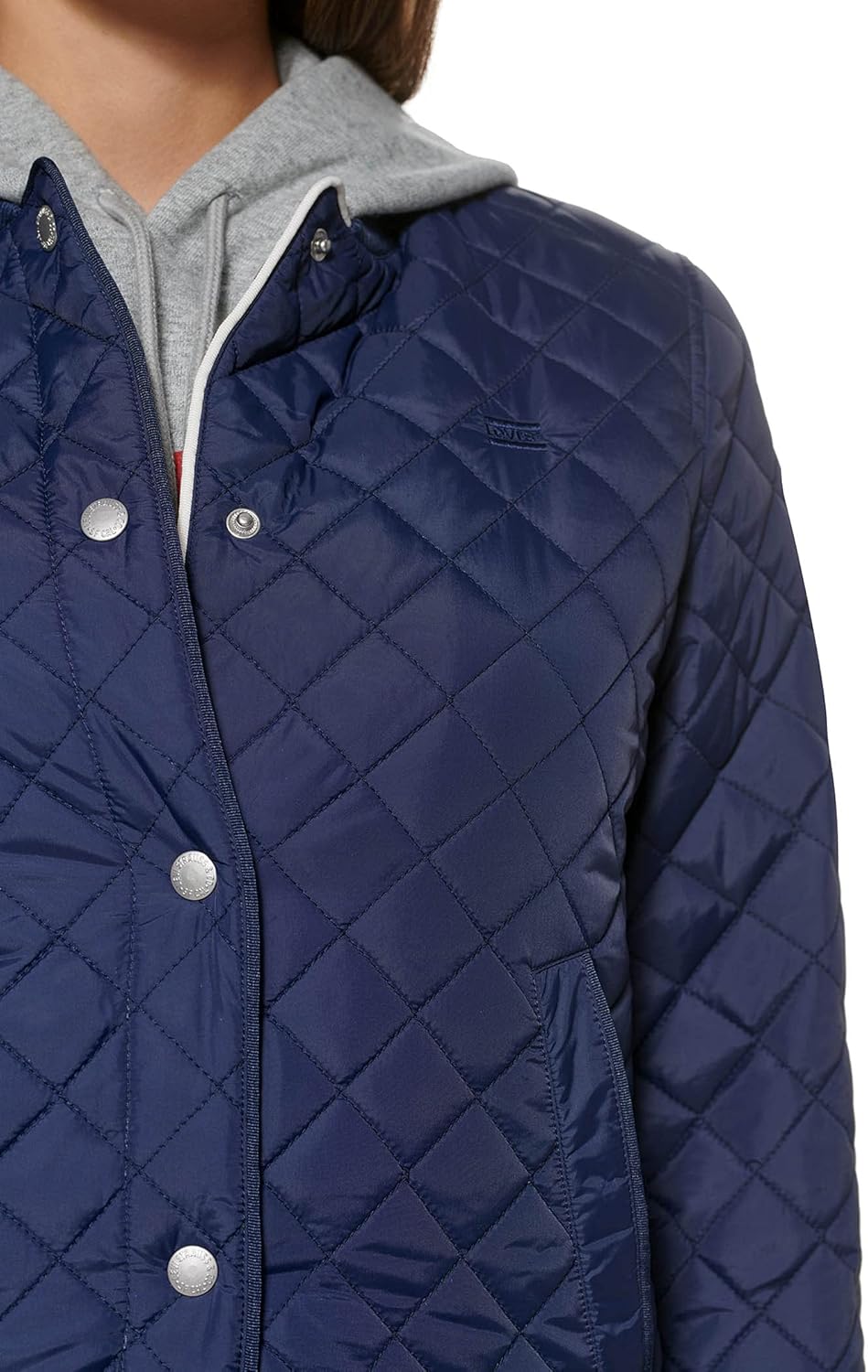 Женская стеганая куртка-бомбер Levi's с ромбовидной отделкой и передними карманами - стандартные и большие размеры, Navy Sherpa Lined — фото 4