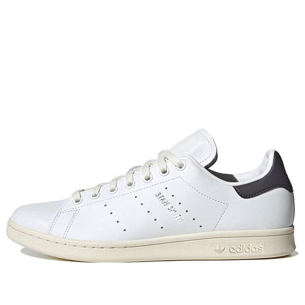 

Кроссовки Stansmith Adidas, белый