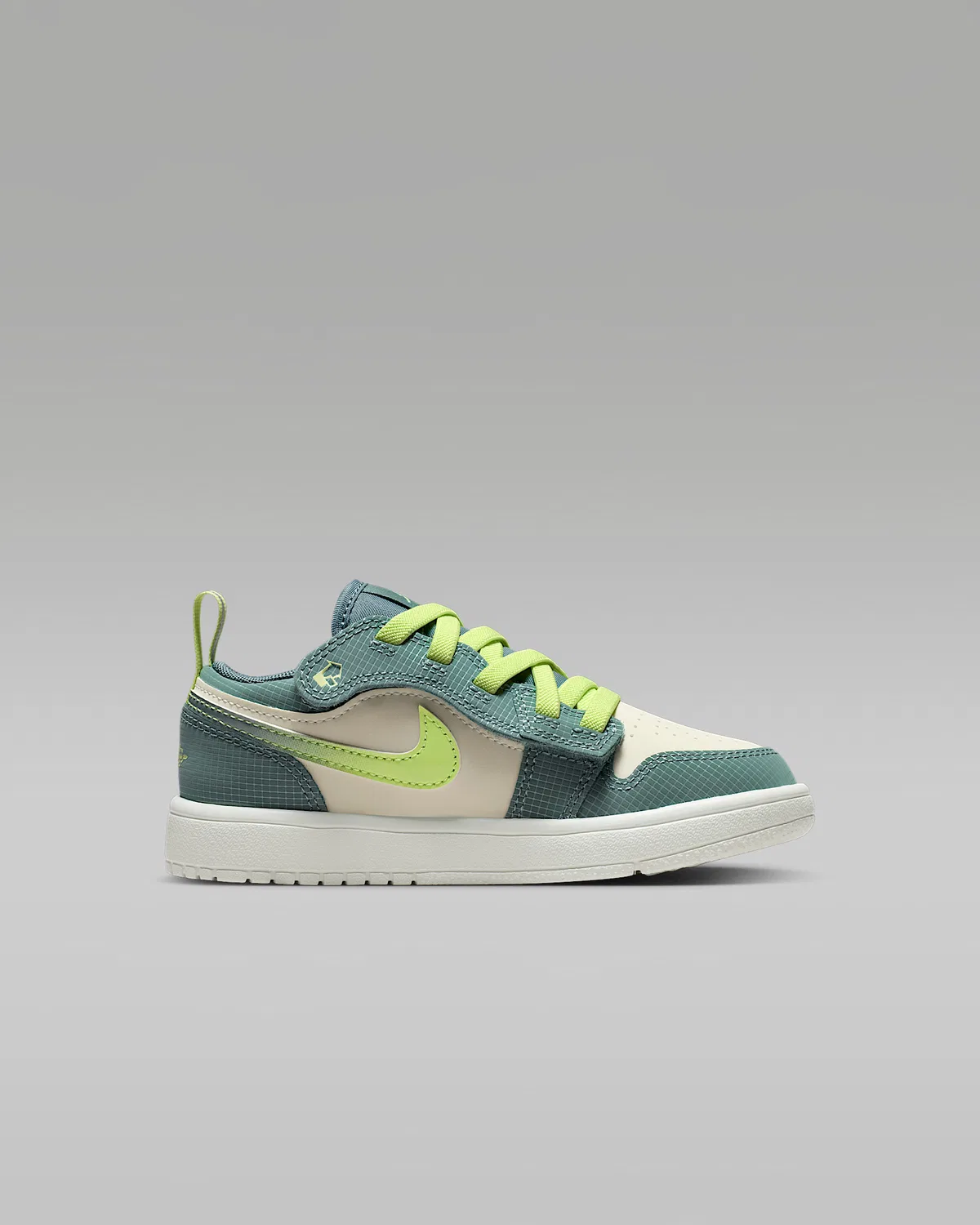 Детские кроссовки Jordan 1 Low Alt SE, Sea Glass/Hasta/Green Abyss/Light Lemon Twist — фото 3