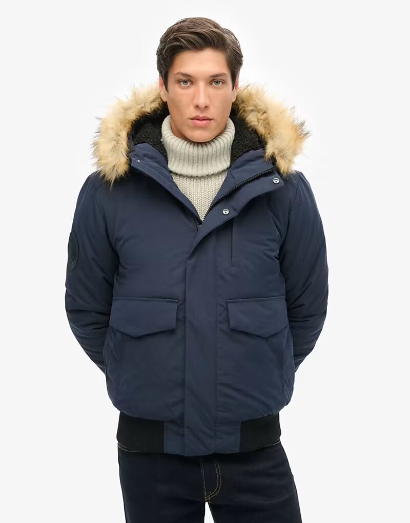 

Куртка-бомбер Superdry Everest в цвете Nordic Chrome Navy