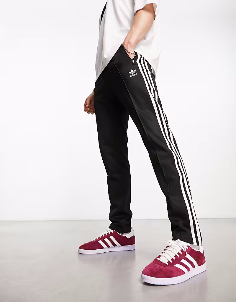 

Спортивные брюки Classics черного цвета Adidas Originals
