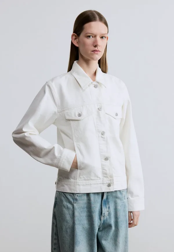 Джинсовая куртка Lacoste, White, однотонная, белая