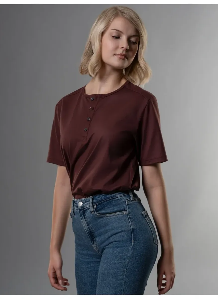 

Футболка Trigema "Футболка TRIGEMA с планкой на пуговицах хлопок DELUXE ", цвет Kastanie