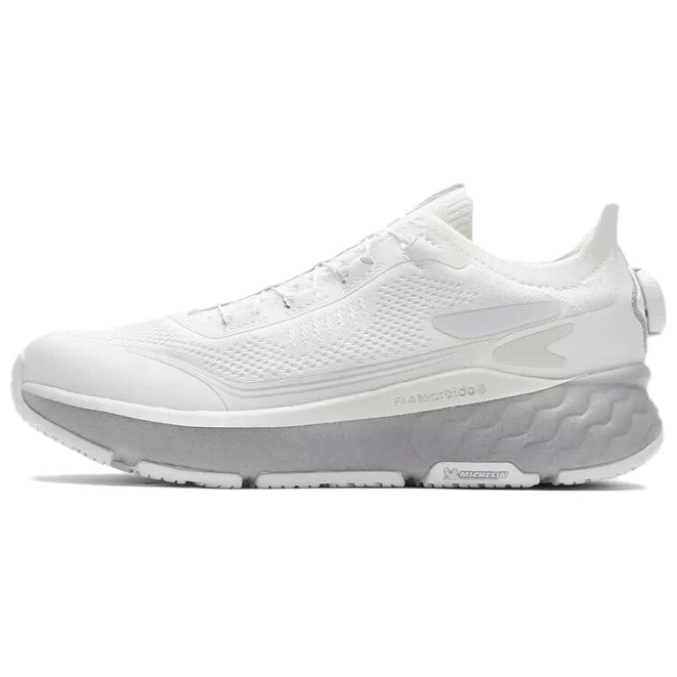 

FILA Кроссовки Женщины, White