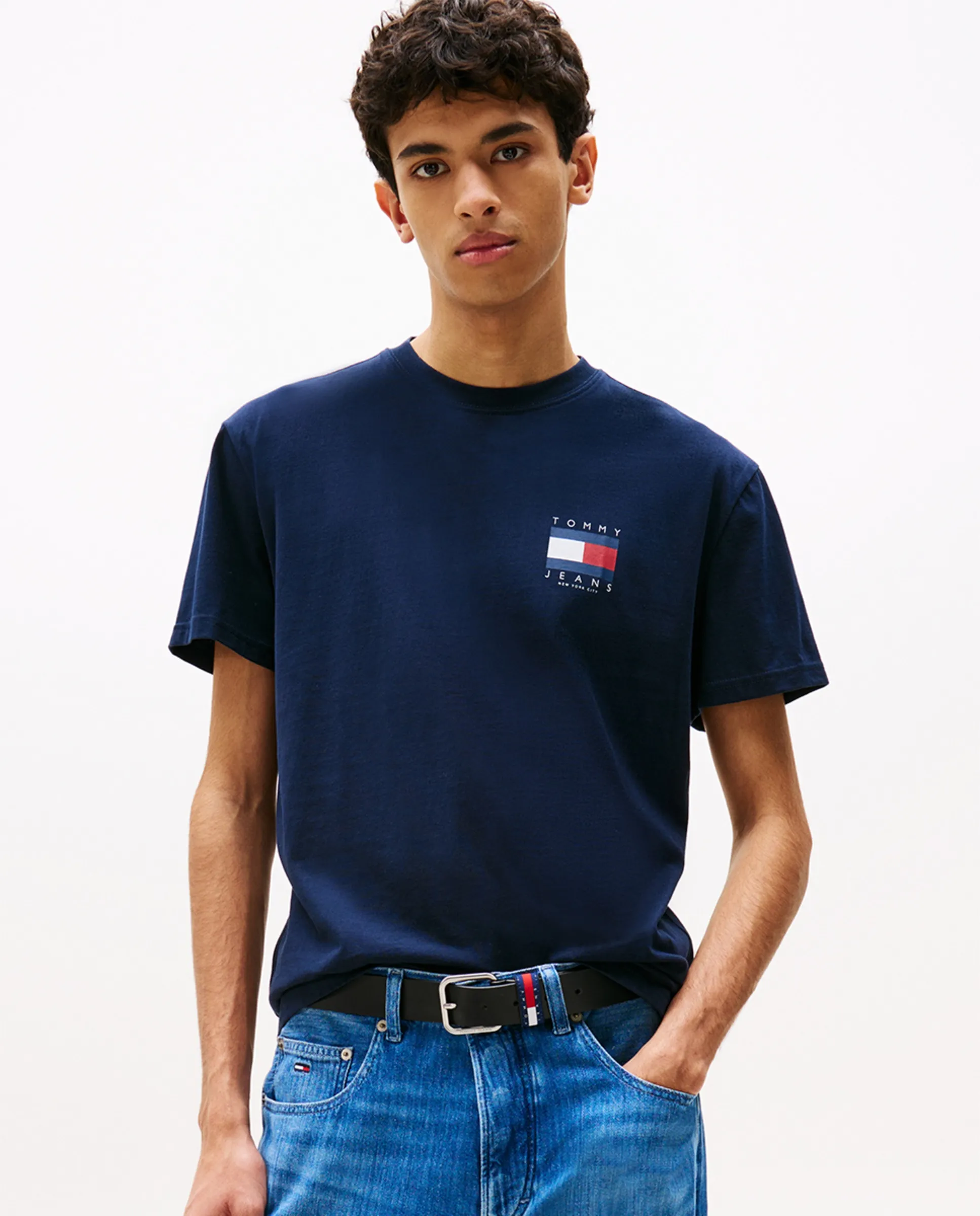 

Мужская футболка классического кроя с коротким рукавом Tommy Jeans, темно-синий