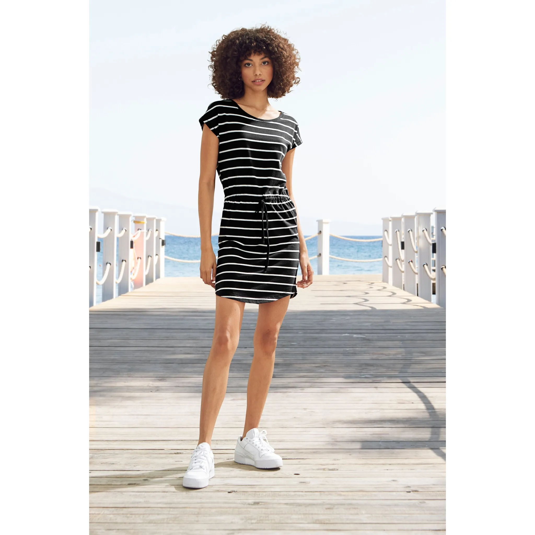 

Платье-рубашка ONLY "ONLMAY LIFE S/S DRESS 2 PACK CS JRS" (2 шт. в упаковке), с возможностью индивидуального пошива, зеленый