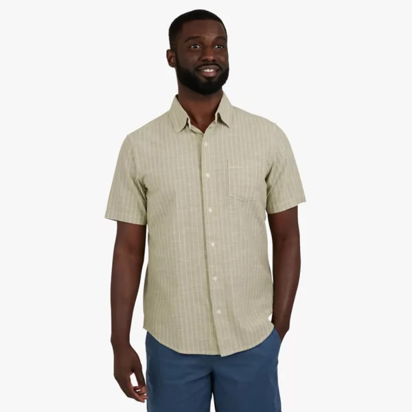 

Мужская рубашка с короткими рукавами из льняной смеси с застежкой на пуговицы Chaps, цвет light olive