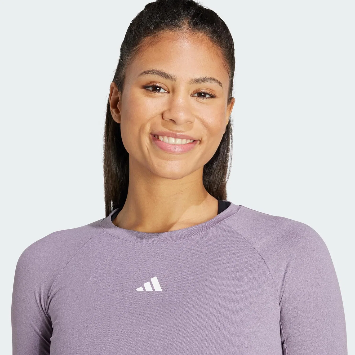 Тренировочная футболка adidas Techfit для женщин, Shadow Purple — фото 4