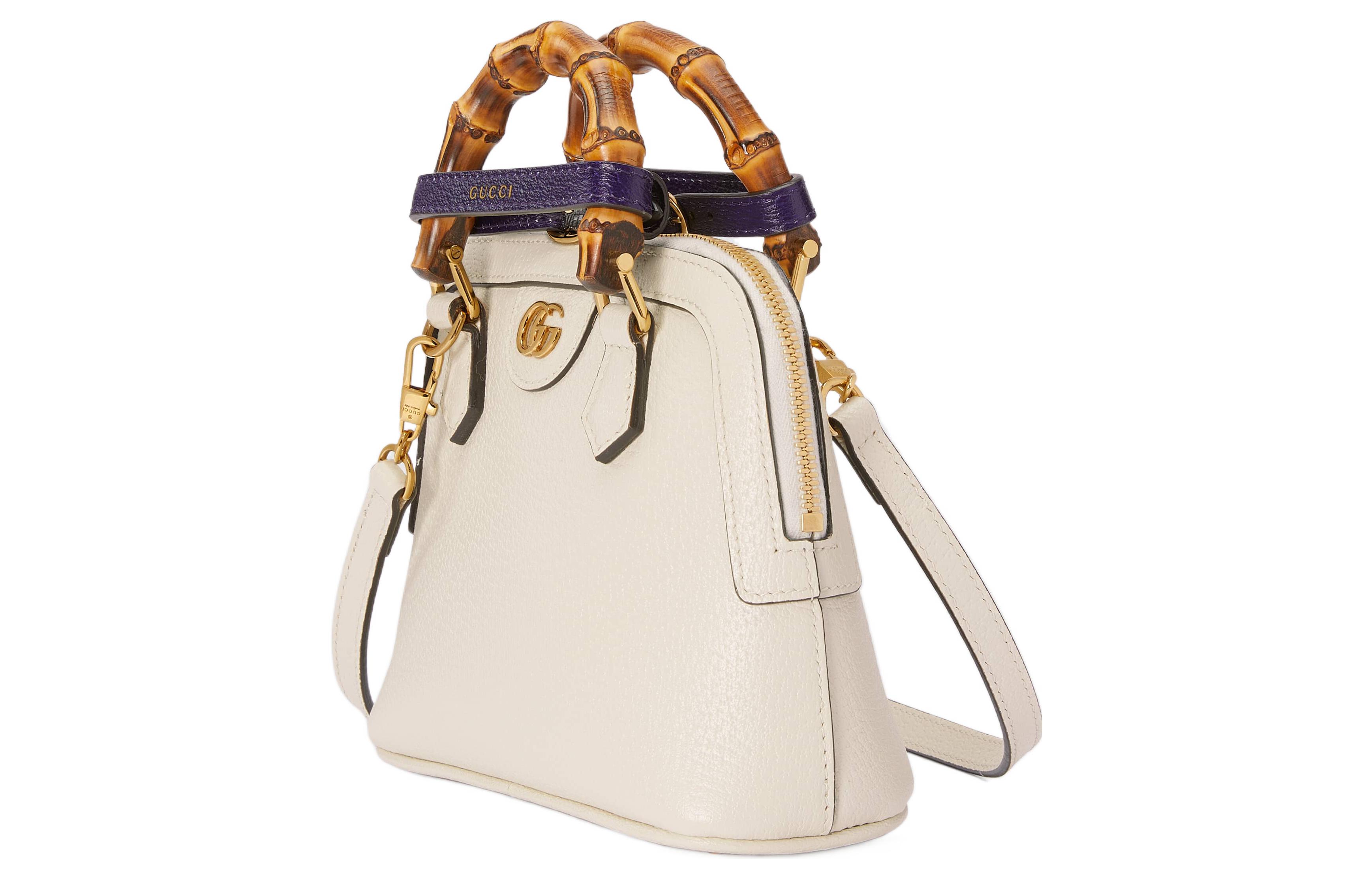Женская кожаная сумка Gucci Diana кроссбоди мини белая — фото 2