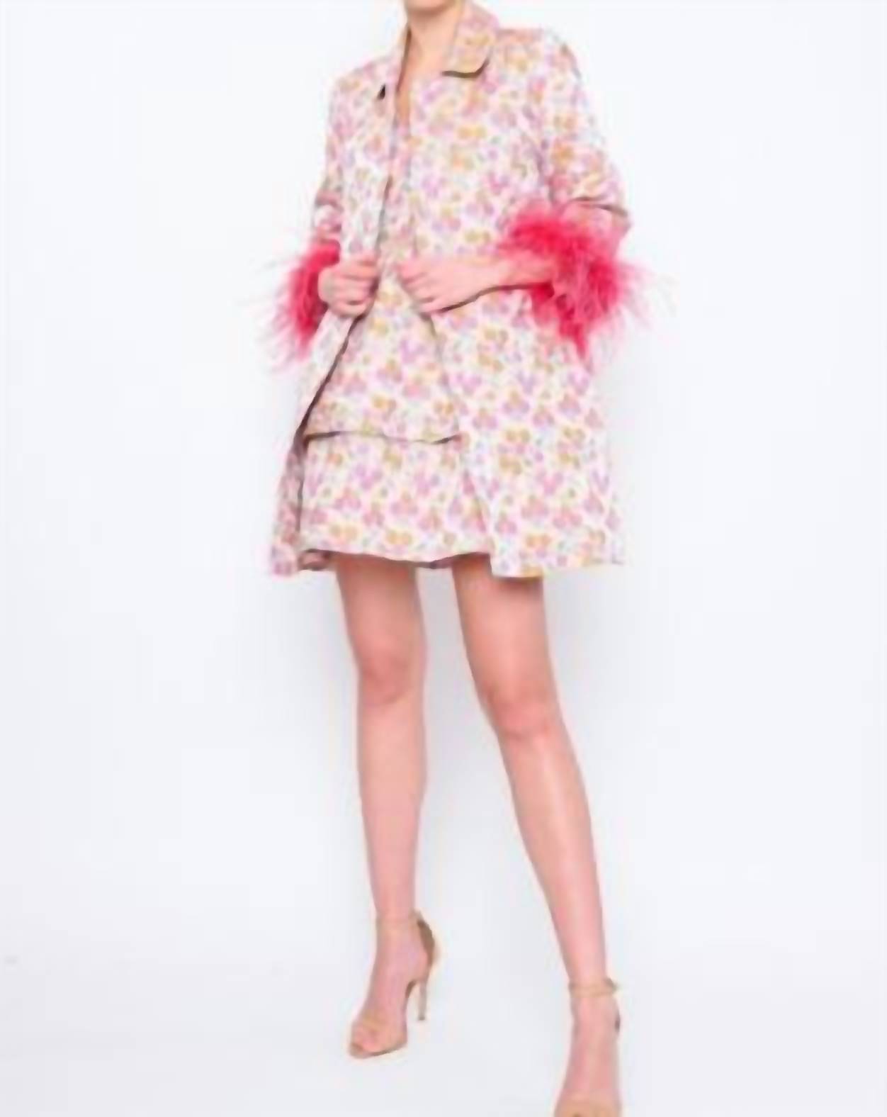 

Пальто Luella в цвете Magnolia Tea Flora Bea