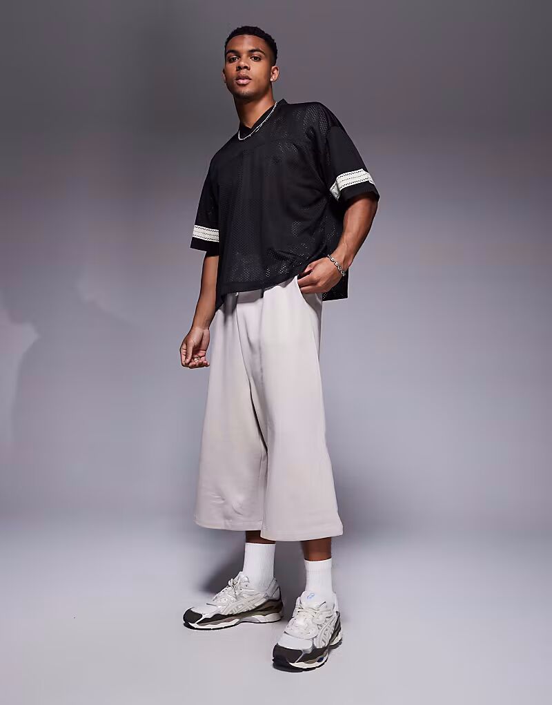

Длинные хлопковые шорты-бермуды ASOS DESIGN коричневого цвета - TAN