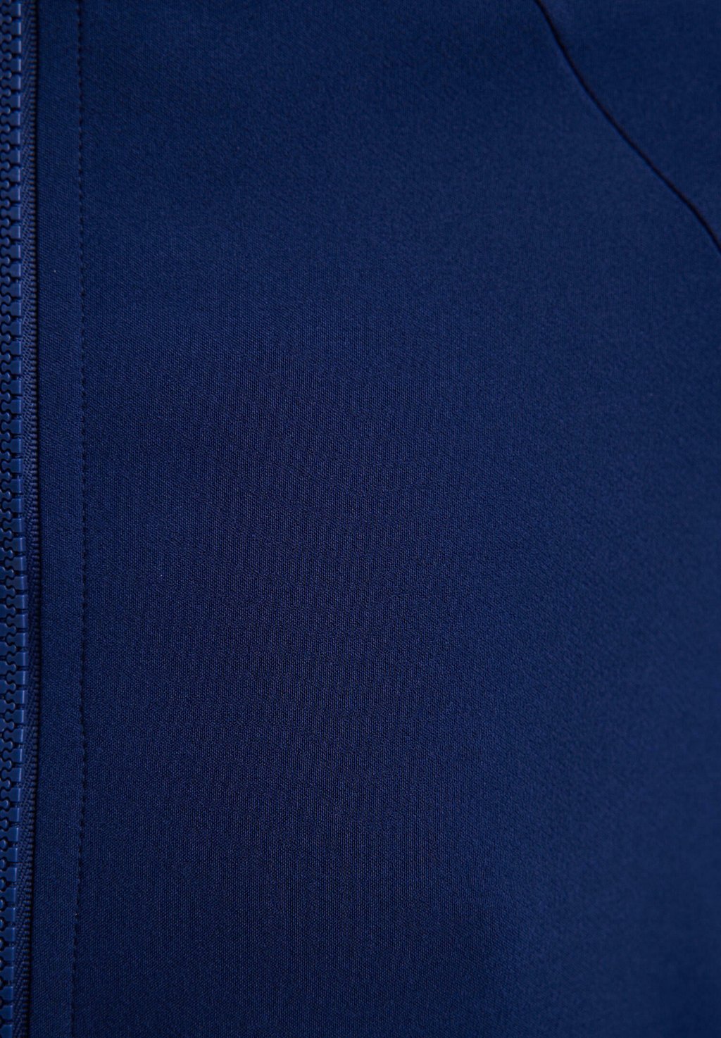 

Платье макси HIGH NECK CREPE Touché Privé, темно-синий