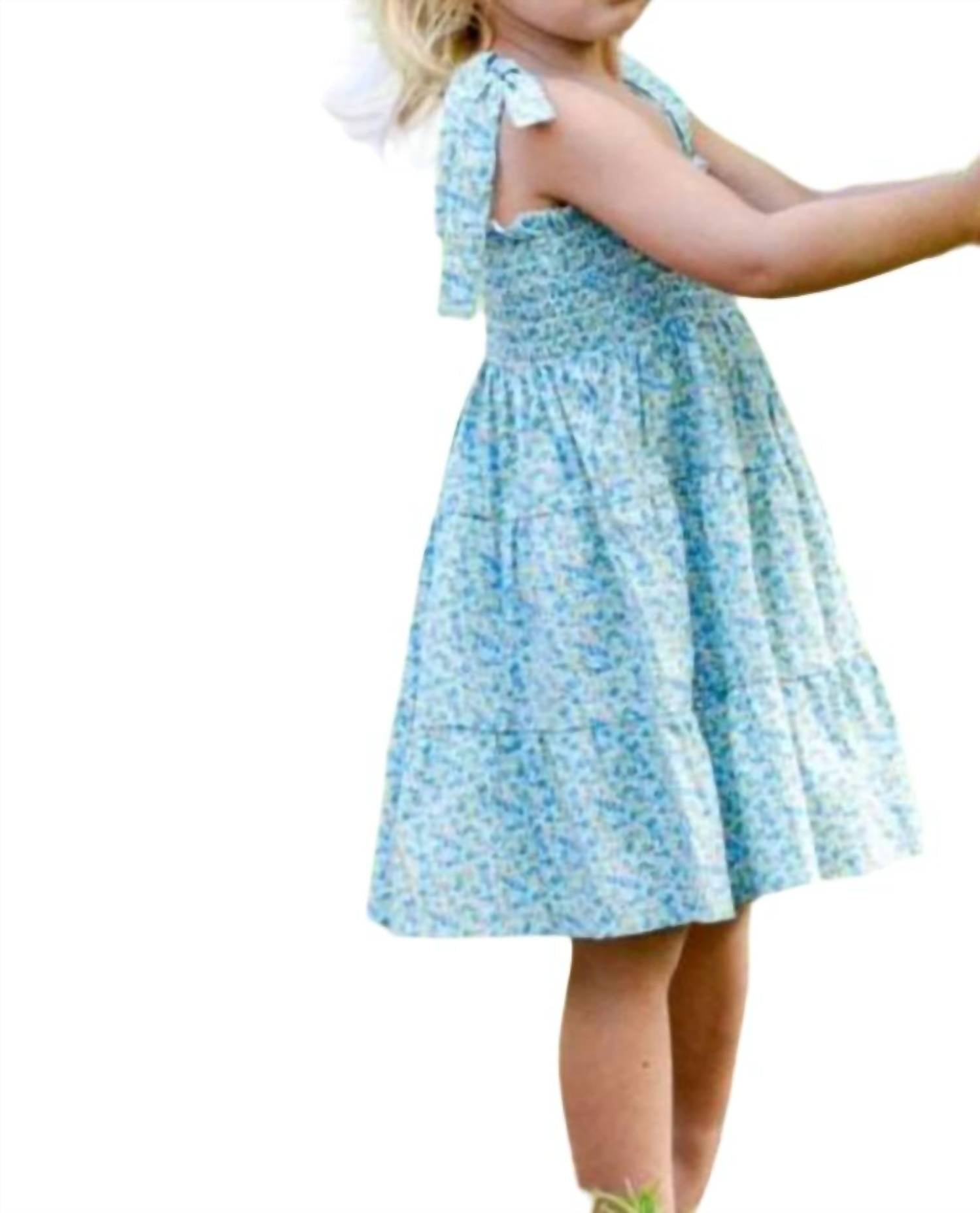 

Платье Liberty Smocked в синем цвете LIV & Co.