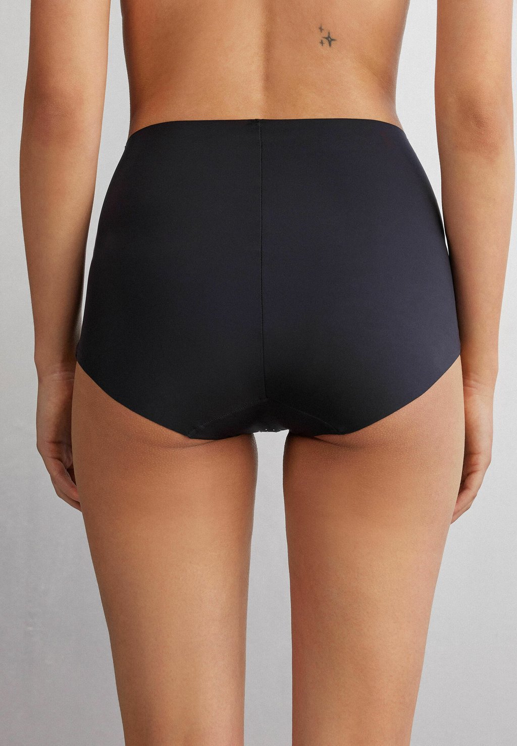 

Трусы TIME TO SPARKLE Intimissimi, черный металлик