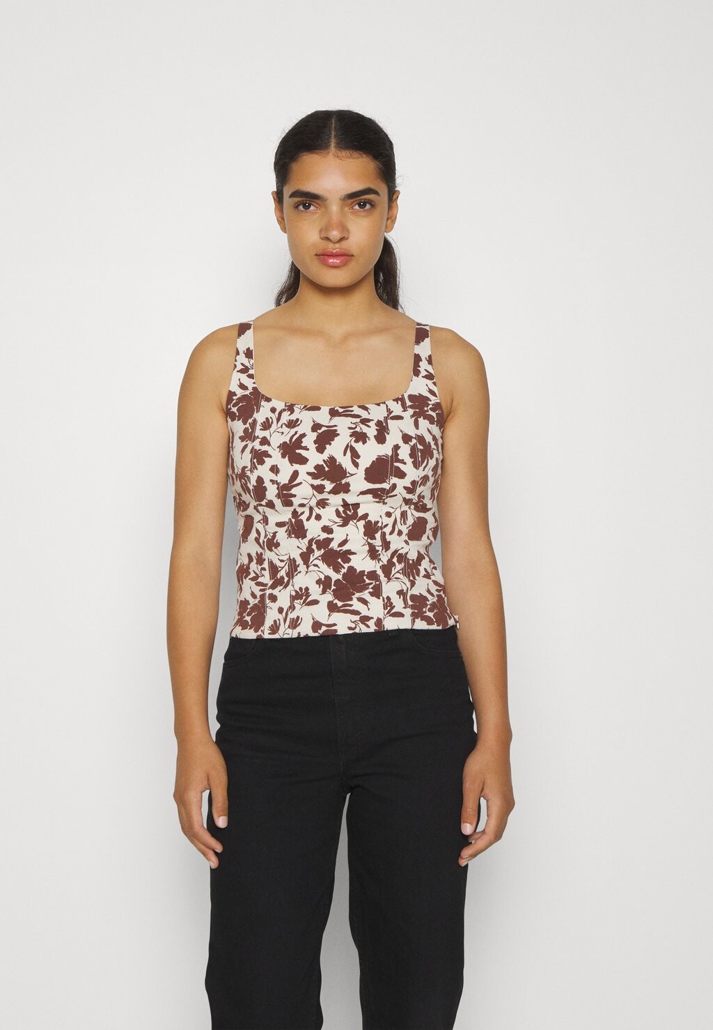 

Топ BARE SLIM Abercrombie & Fitch, коричневый