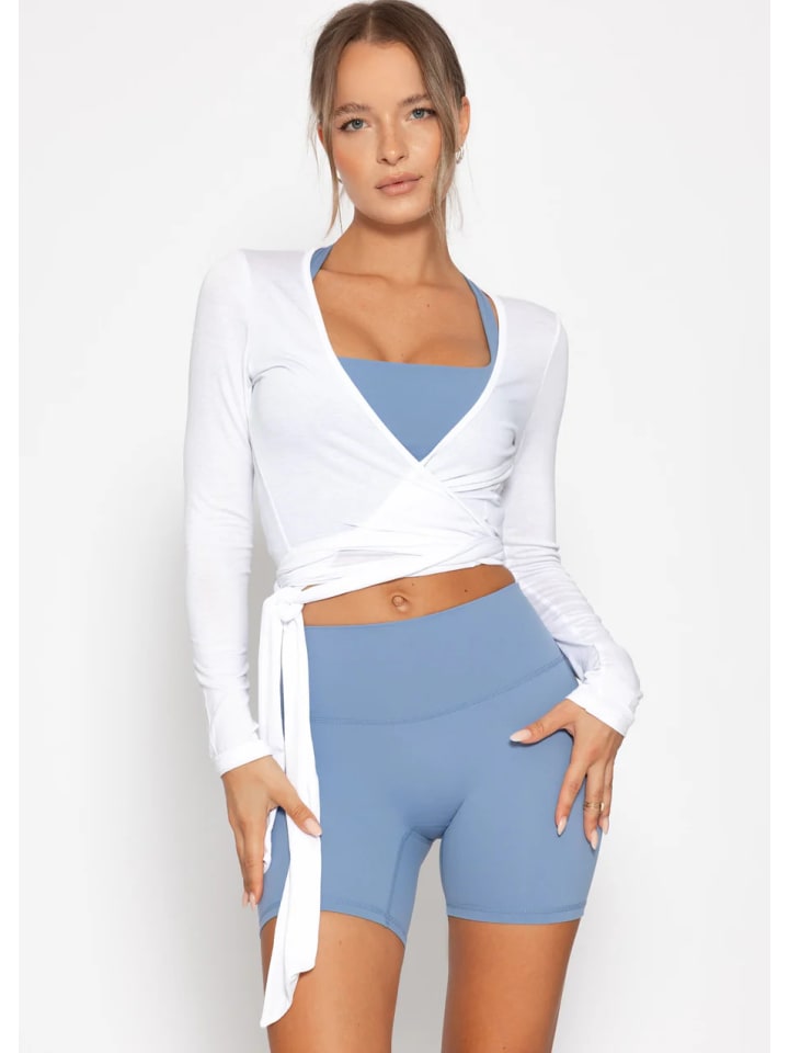 

Рубашка с длинными рукавами и запахом белого цвета SASSYCLASSY