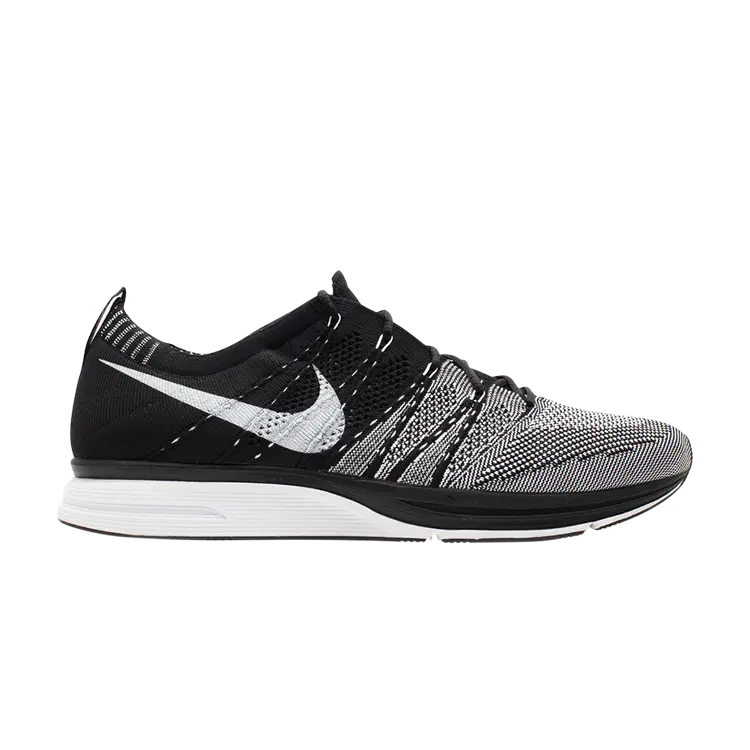 

Кроссовки Nike Flyknit Trainer+ 'Black White', черный