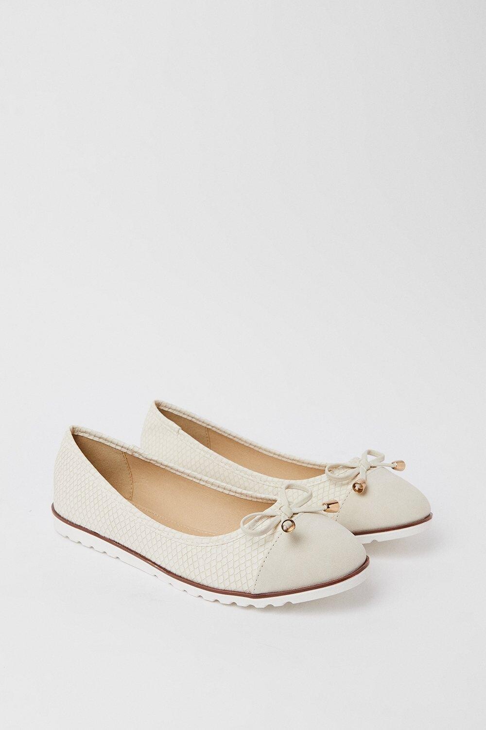 Хорошо для подошвы: балетки Tam Comfort широкого кроя Dorothy Perkins, белый — фото 3