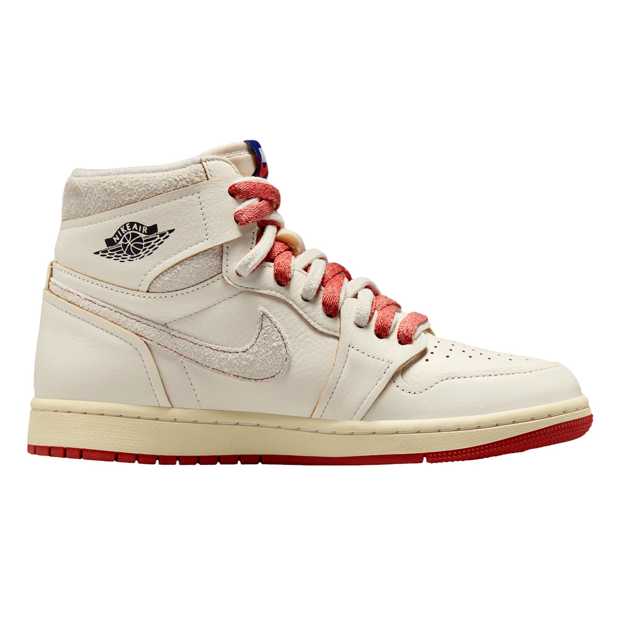 Женские кроссовки Nike Air Jordan 1 High OG Sail / Cinnabar - Light Bone DB4612-100, белый — фото 3