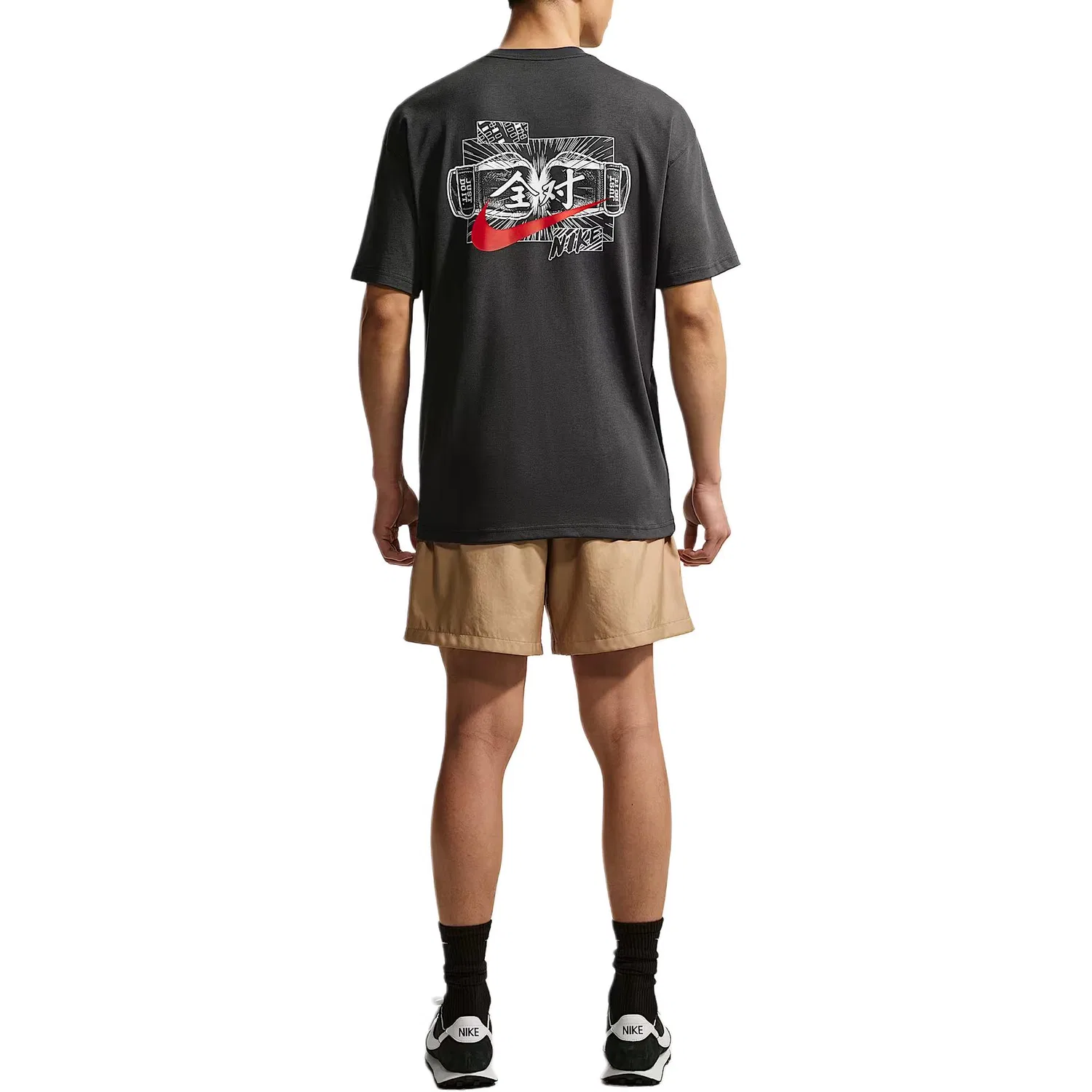 Футболка Sportswear мужская, цвет coal black, круглый вырез, средняя посадка Nike — фото 4