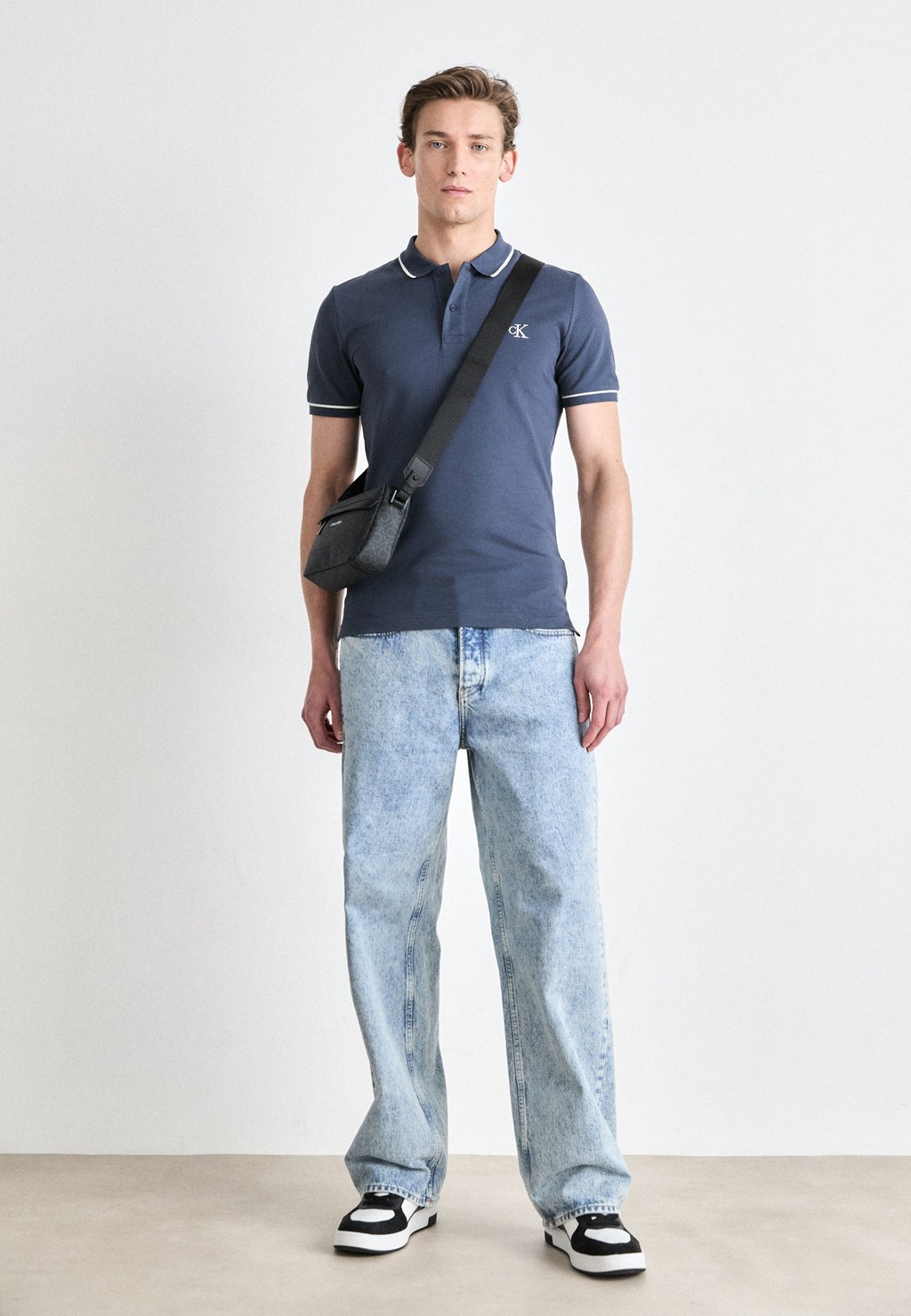 

Рубашка поло TIPPING SLIM Calvin Klein Jeans, темно-серый