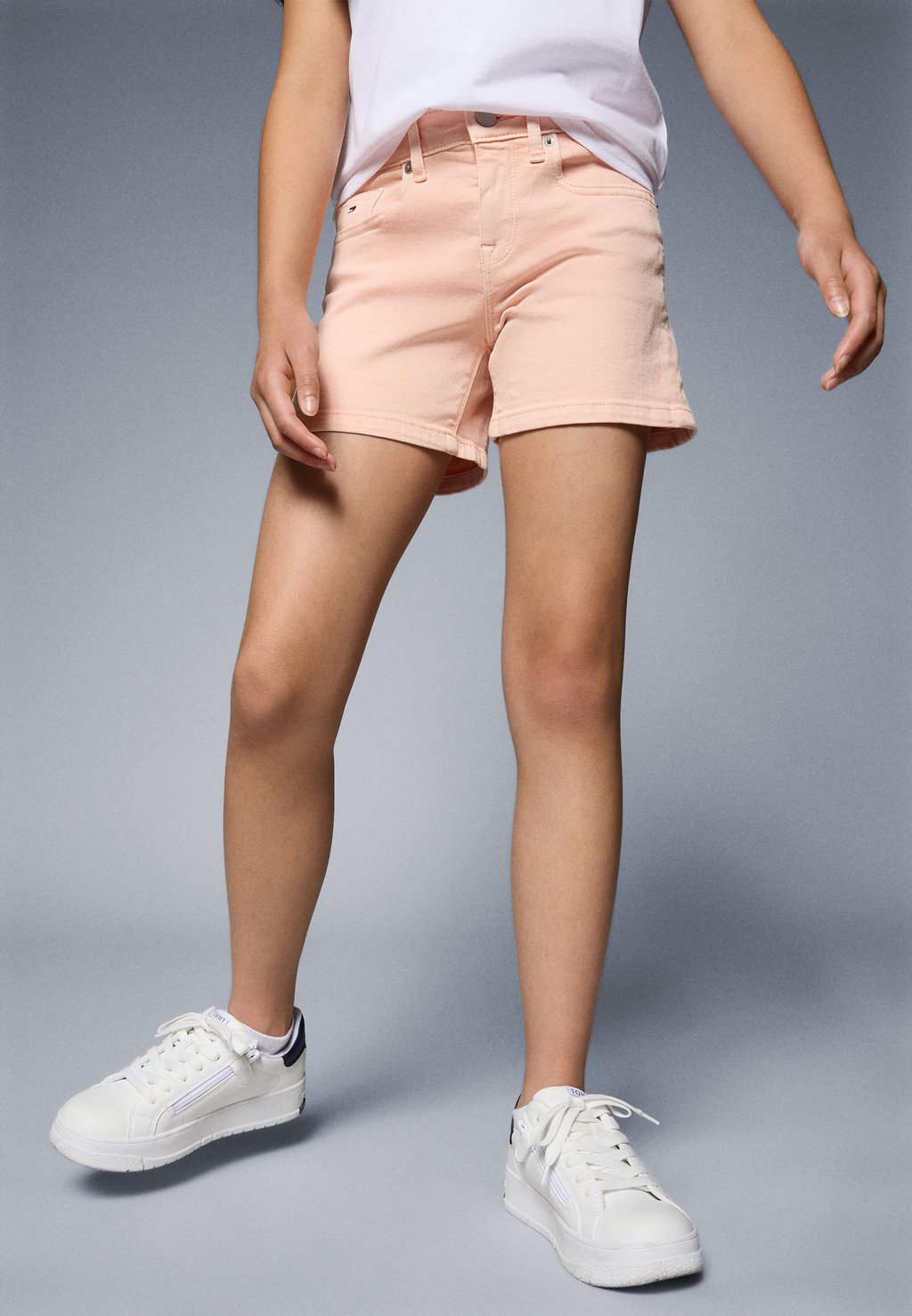 

Джинсовые шорты NORA Tommy Hilfiger, коралловый