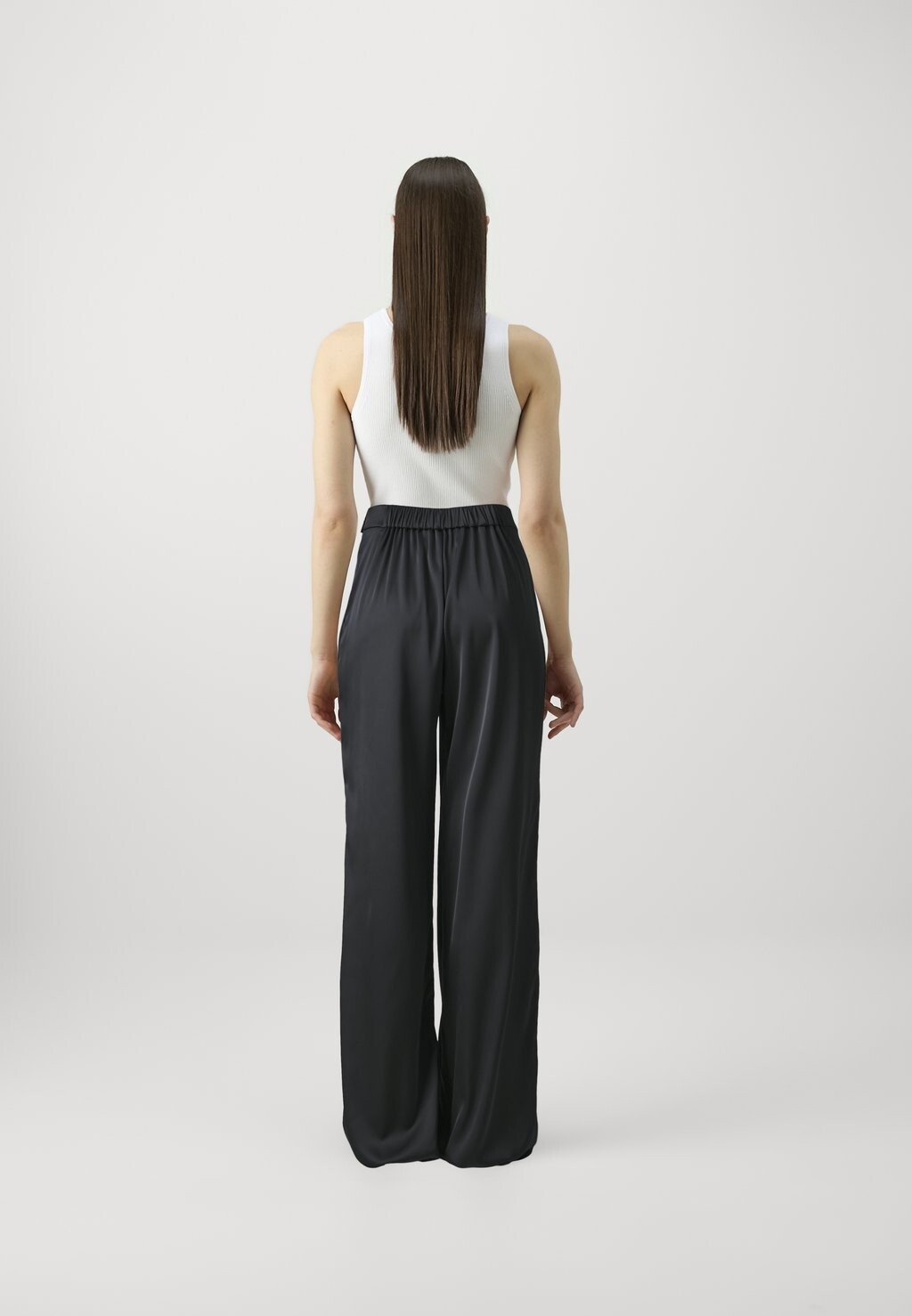 

Брюки JOSETTE PANT MARCIANO BY GUESS, черный