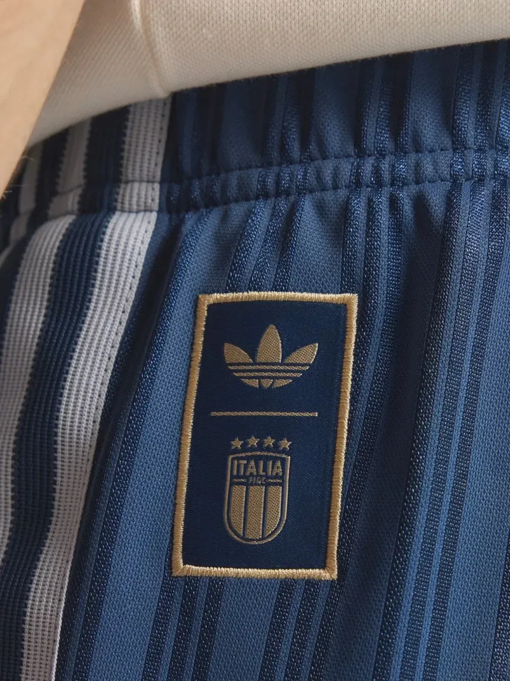 Короткие шорты Originals, Италия adidas, синий — фото 3
