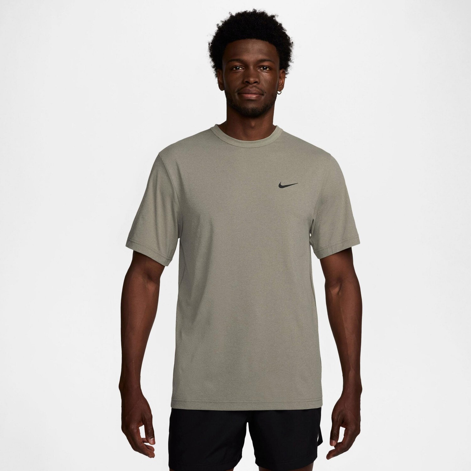 NIKE Футболка для тренировок 'HYVERSE' в сером цвете — фото 3
