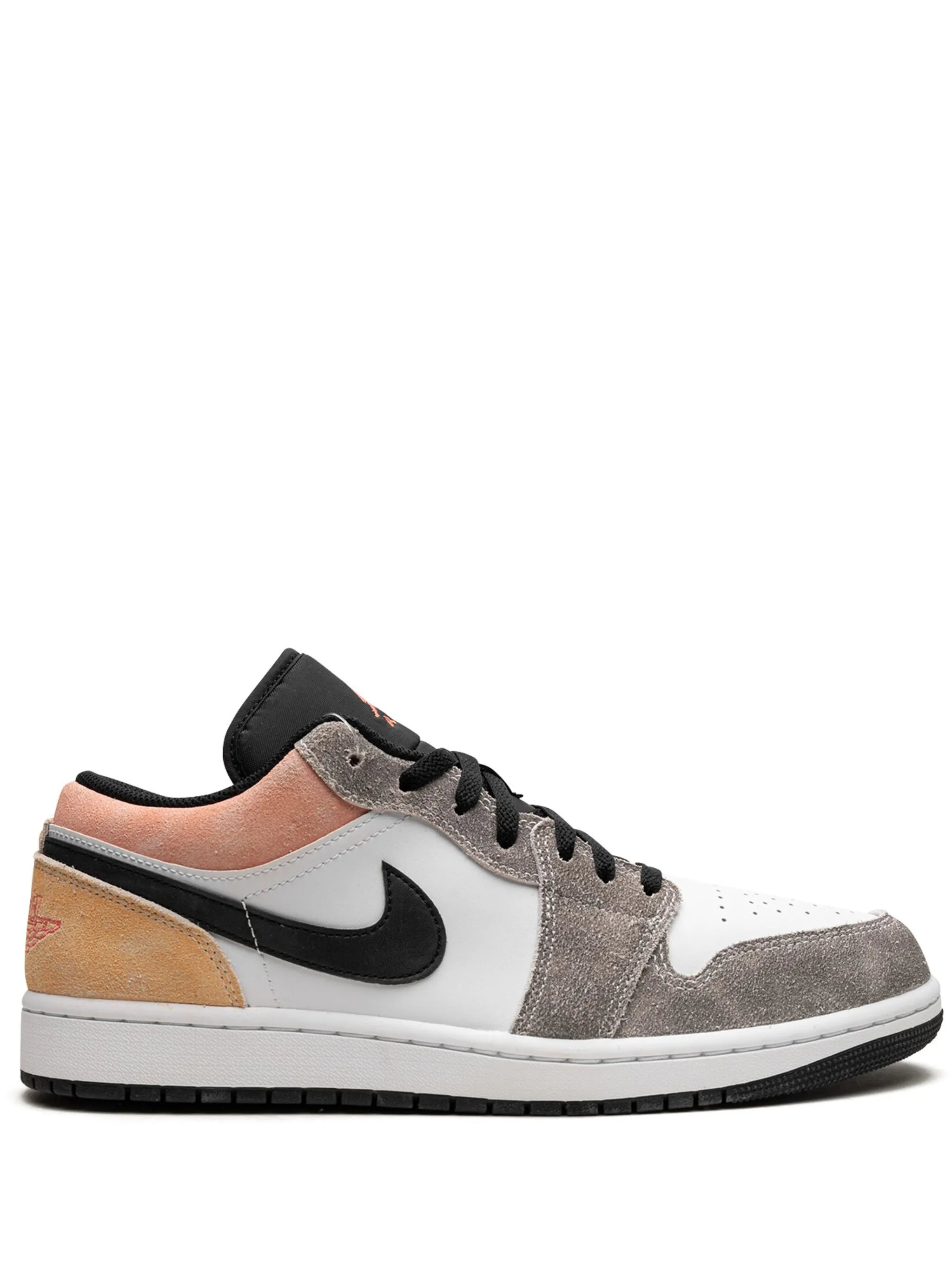 

Кроссовки Air Jordan 1 Low SE Flight Club, белый