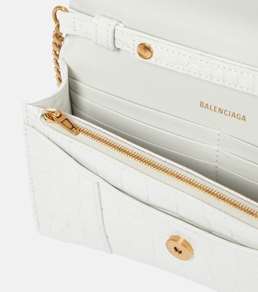 Кожаный кошелек в виде песочных часов на цепочке Balenciaga, белый — фото 3