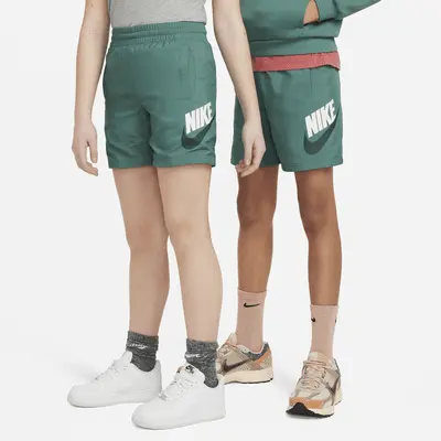 

Шорты Nike Sportswear, цвет Bicoastal