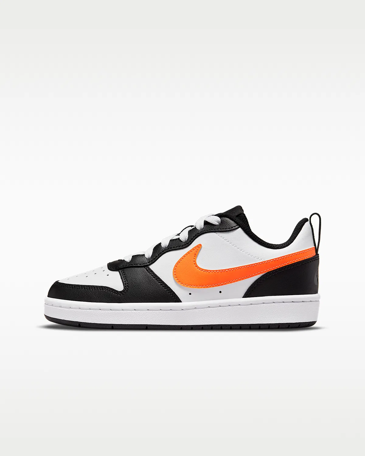 Кроссовки Nike Court Borough Low 2 для детей, White/Black/Dark Smoke Grey/Total Orange
