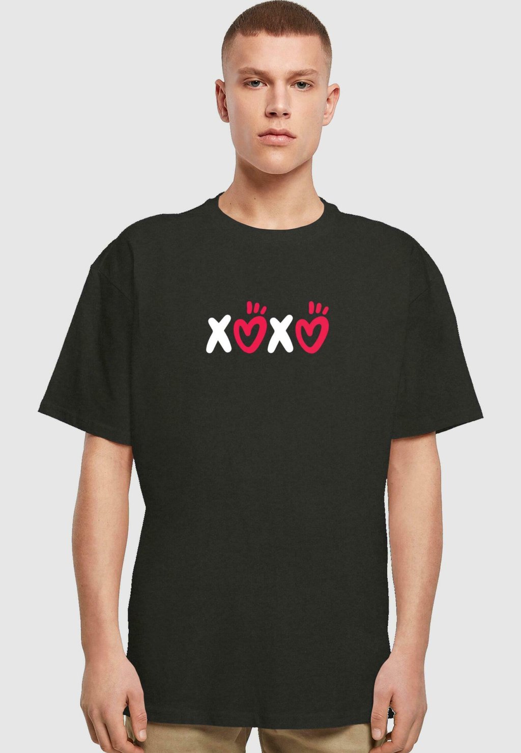 

Футболка с принтом VALENTINES DAY XOXO HEAVY Merchcode, цвет black