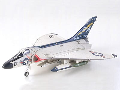 

Дуглас F4D-1 Skyray 1:72 Tamiya 60741