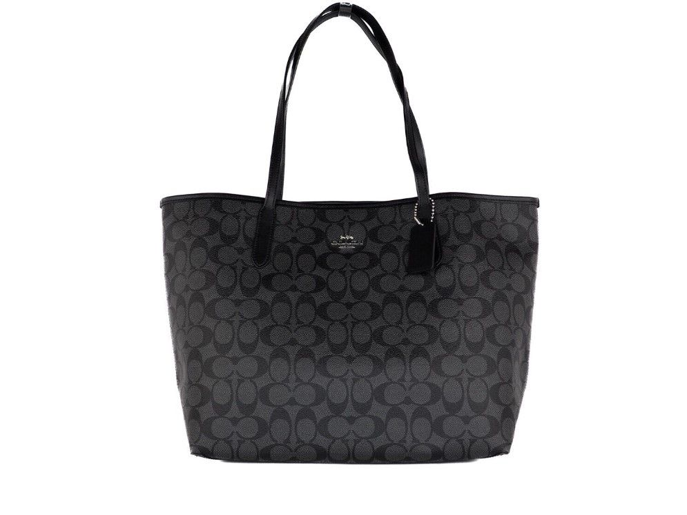 

Сумка-тоут City Tote через плечо с фирменным покрытием цвета графит черный Coach