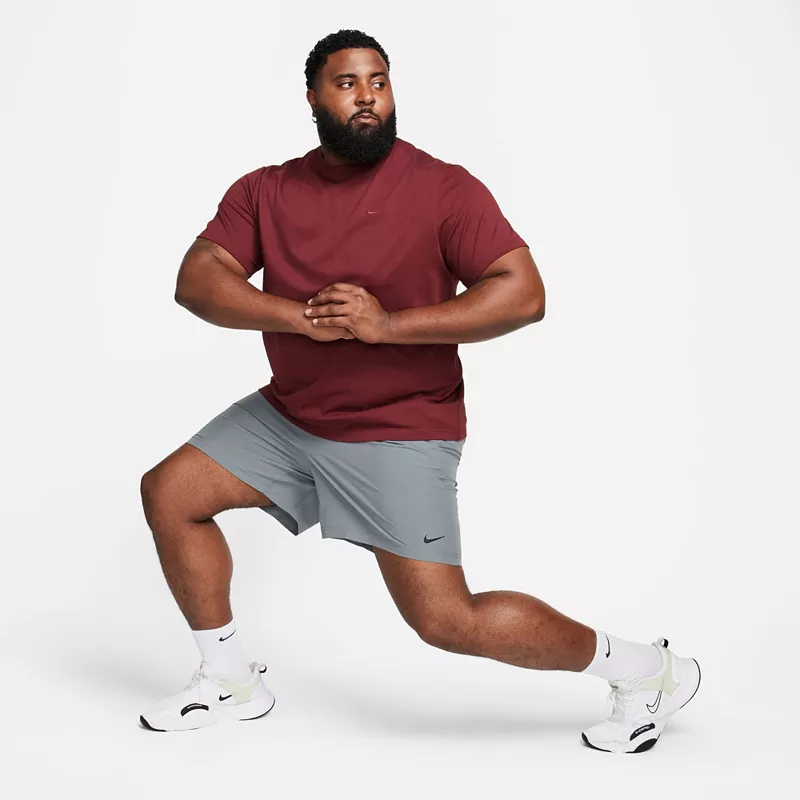 Мужские универсальные шорты без подкладки Nike Dri-FIT Form 7 дюймов, серый — фото 2