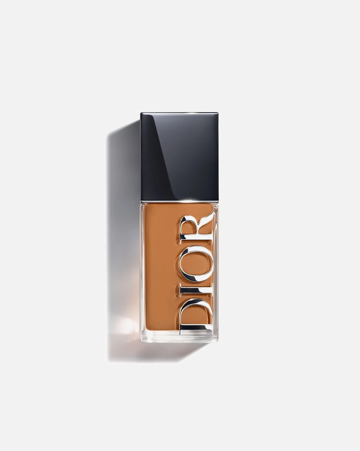 Тональный крем для сияния кожи навсегда Dior, 5 neutral, 30 мл