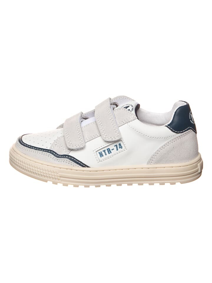 Кроссовки на шнуровке Naturino Sneakers Ariton in Weiß/ Creme