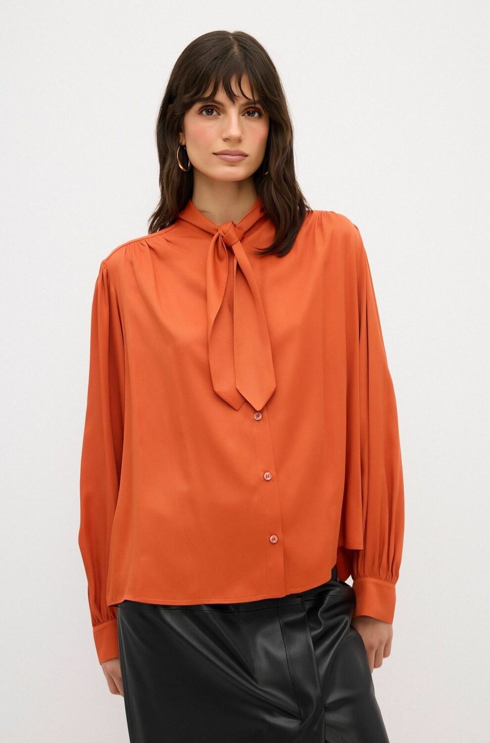 

Блузка на пуговицах WITH TIE DETAIL adL, абрикос